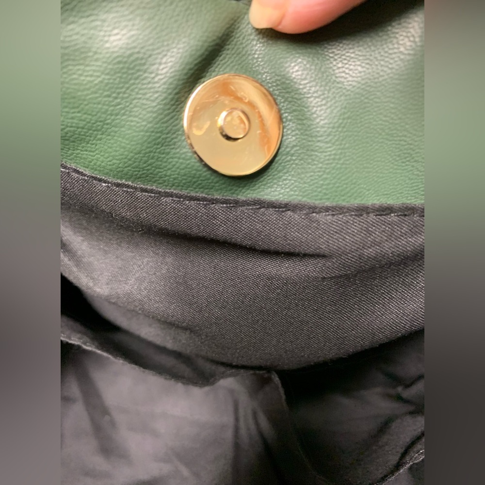 Green Woven Hobo Tote Bag - Picture 8 of 12